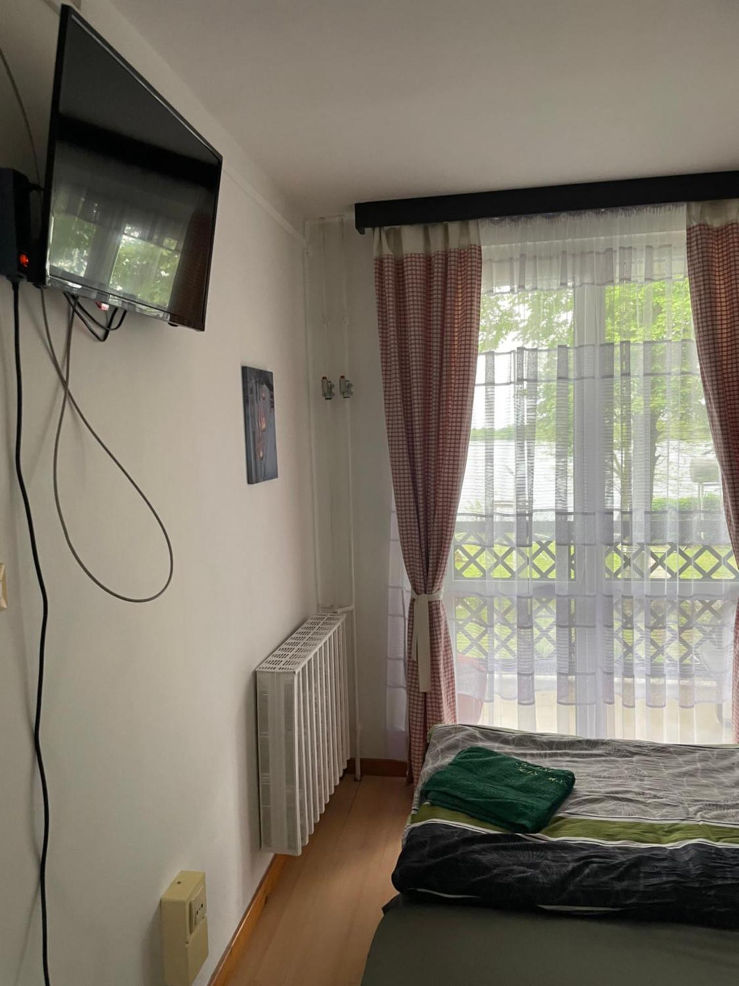 Retro Motel Malyi エクステリア 写真