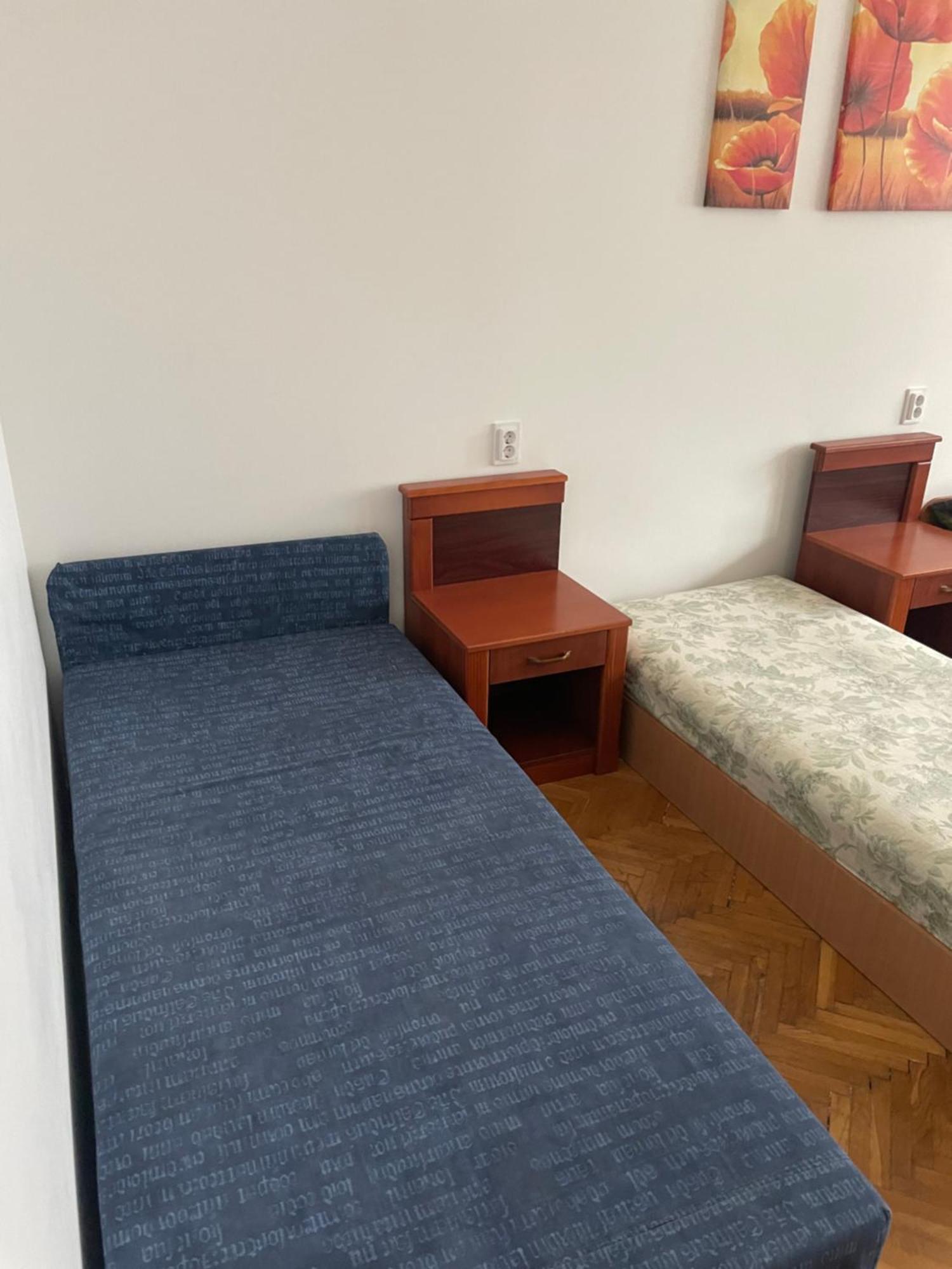 Retro Motel Malyi エクステリア 写真